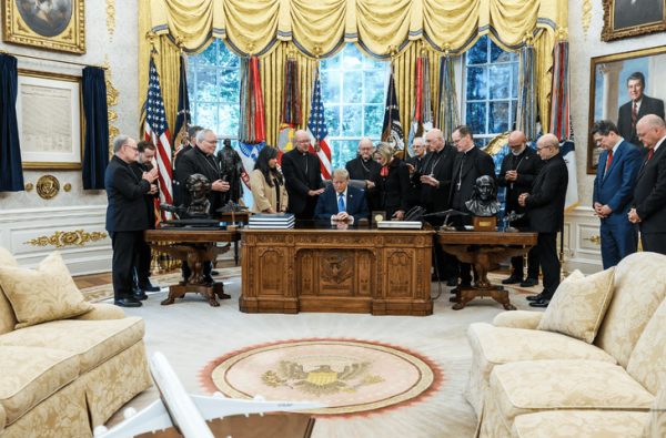 Đức TGM James Golka Của Denver Lên Tiếng Sau Cuộc Gặp Với Tổng Thống Trump